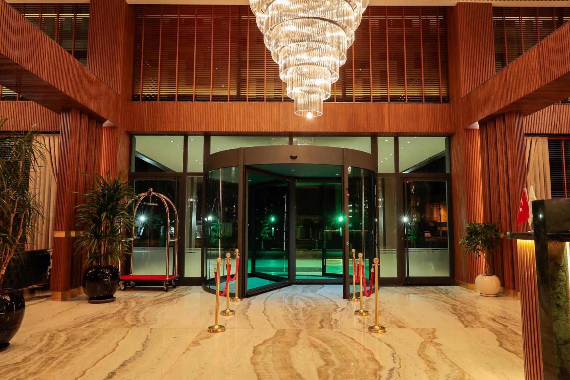 Park Dedeman Mersin Marina Çiftlik Exteriér fotografie